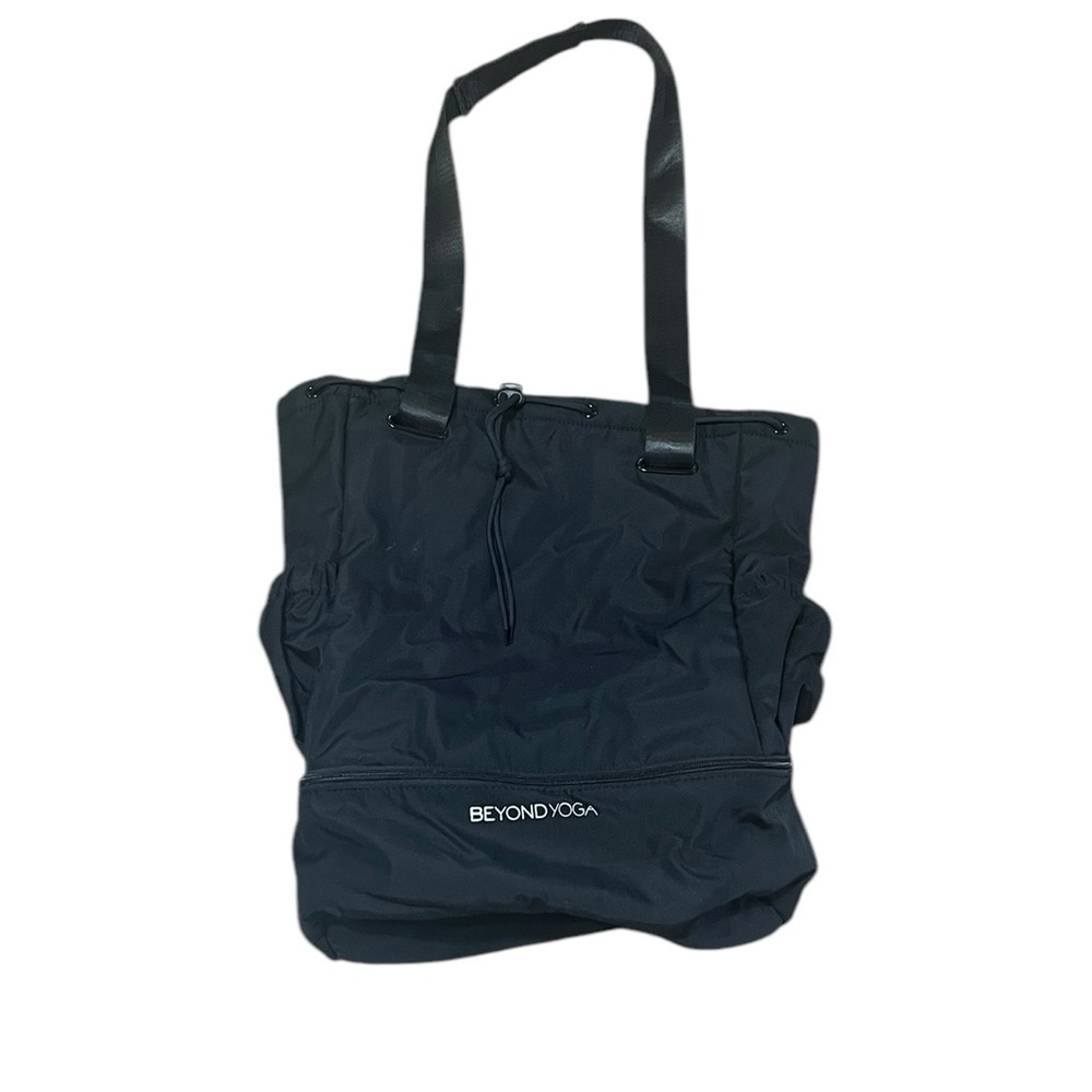 Beyond Yoga XL Black Convertible Shoulder Bag Backpack Gym Workout Pilates